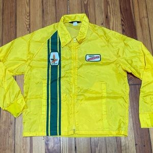 Vintage Swingster Dekalb Wheat  Yellow And Green Windbreaker Jacket Size Large.